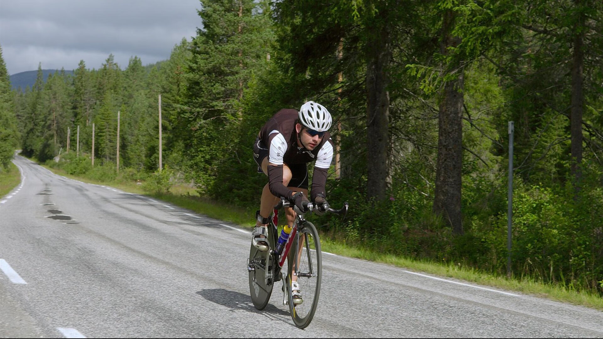 _国际合作：不同国家选手共谱精彩篇章_，国别合作