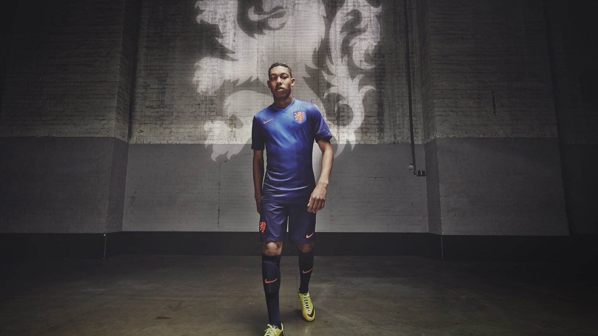 “中超外援政策调整：阵容竞争日趋激烈”，中超外援规则及限制政策